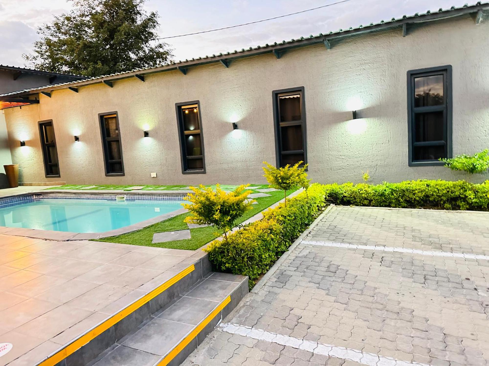 Signature Boutique Guesthouse Maun Zewnętrze zdjęcie