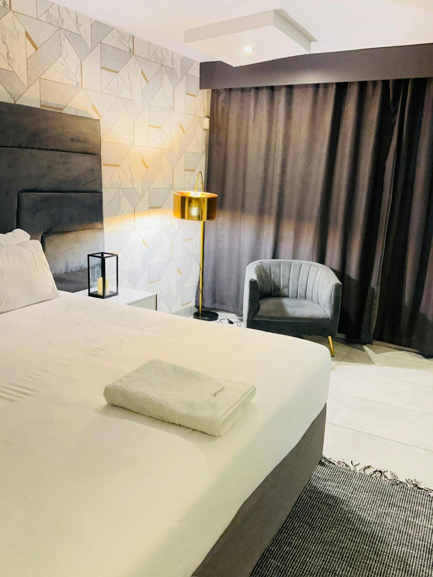 Signature Boutique Guesthouse Maun Zewnętrze zdjęcie